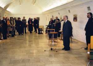 Kiállítás megnyitó. Pécsi Galéria, Pécs, 2000